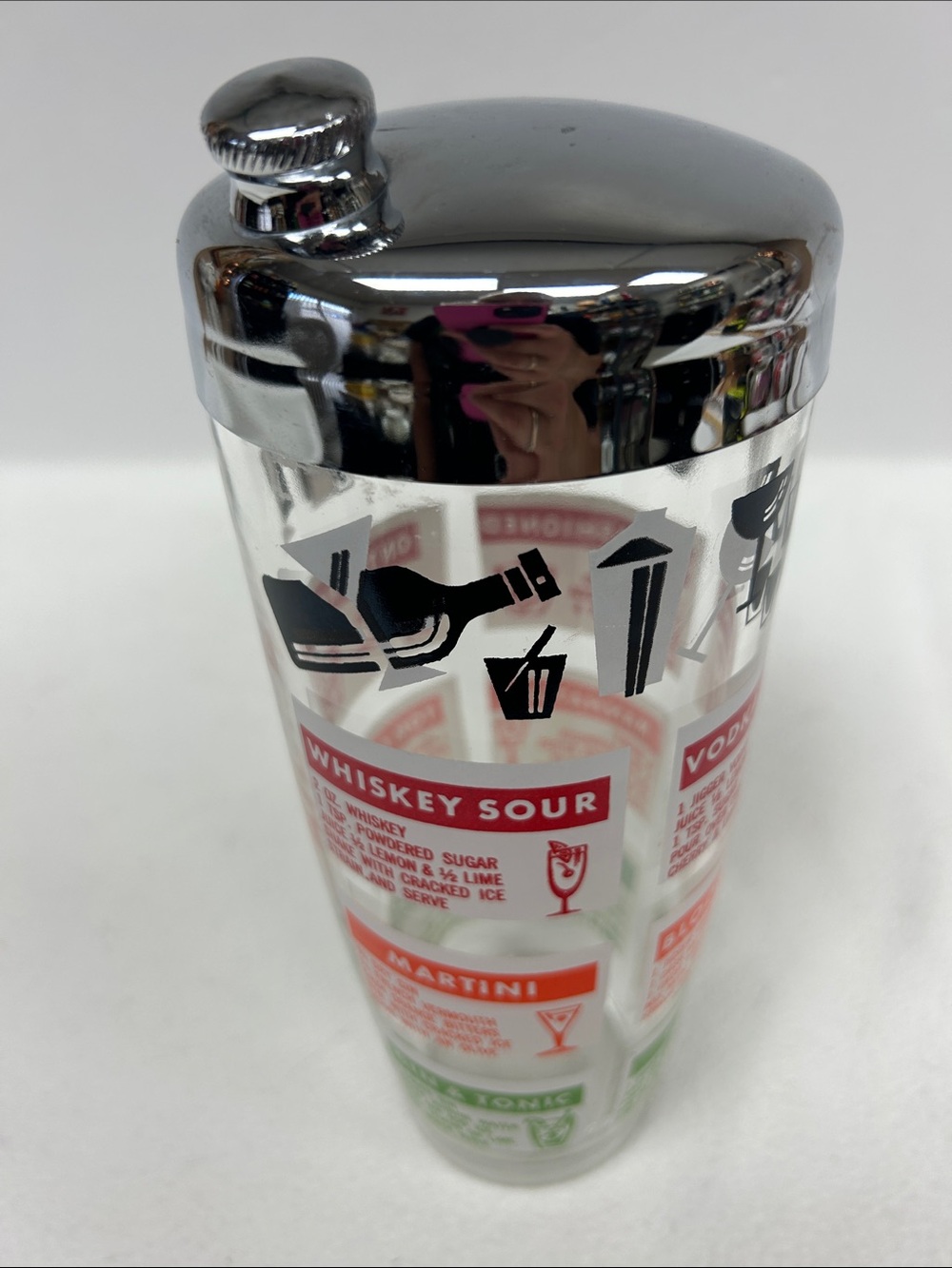 Vintage 4 cup  clear glass with printed drink recipes & chrome lid Hazel Atlas